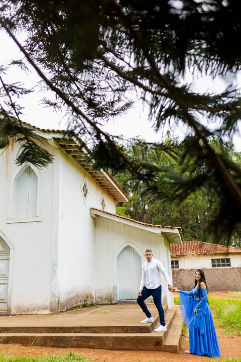 casamento-civil-casar-cerimonia-cartorio-patio-sabia-buque-make-daniel-custodio-por-do-sol-ensaio-pre-wedding-igreja-chacara-noiva-madrinha-padrinho-noivo-amor-uberlandia-vestido-terno-fotos-amor-fotografo-profissional-alianca-dj-buffet-cerimonial-banda-'
