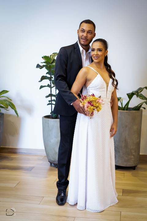 casamento-civil-casar-cerimonia-cartorio-patio-sabia-buque-make-daniel-custodio-por-do-sol-ensaio-pre-wedding-igreja-chacara-noiva-madrinha-padrinho-noivo-amor-uberlandia-vestido-terno-fotos-amor-fotografo-profissional-alianca-dj-buffet-cerimonial-banda-'