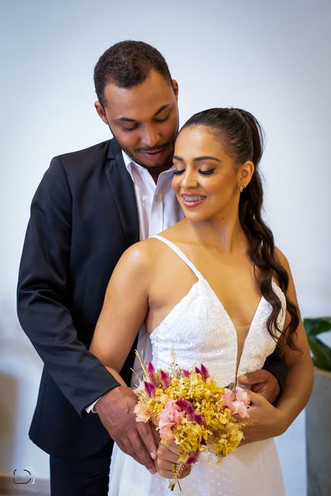 casamento-civil-casar-cerimonia-cartorio-patio-sabia-buque-make-daniel-custodio-por-do-sol-ensaio-pre-wedding-igreja-chacara-noiva-madrinha-padrinho-noivo-amor-uberlandia-vestido-terno-fotos-amor-fotografo-profissional-alianca-dj-buffet-cerimonial-banda-'