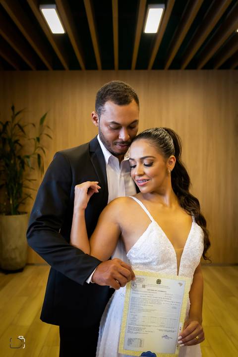 casamento-civil-casar-cerimonia-cartorio-patio-sabia-buque-make-daniel-custodio-por-do-sol-ensaio-pre-wedding-igreja-chacara-noiva-madrinha-padrinho-noivo-amor-uberlandia-vestido-terno-fotos-amor-fotografo-profissional-alianca-dj-buffet-cerimonial-banda-'