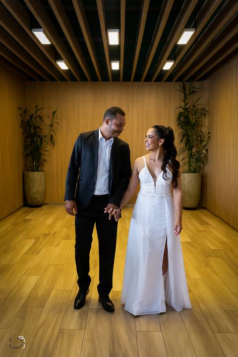 casamento-civil-casar-cerimonia-cartorio-patio-sabia-buque-make-daniel-custodio-por-do-sol-ensaio-pre-wedding-igreja-chacara-noiva-madrinha-padrinho-noivo-amor-uberlandia-vestido-terno-fotos-amor-fotografo-profissional-alianca-dj-buffet-cerimonial-banda-'