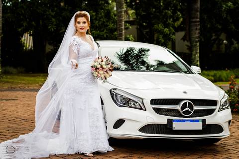 casar-make-noiva-noivo-maquiagem-casar-casamento-daniel-custodio-fotos-fotografias-fotografo-madrinha-padrinho-buque-the-farm-cerimonia-igreja-dj-buffet-terno-chacara-por-do-sol-amor-uberlandia-retrato-carro-atelie-civil-cartorio-cerimonial-decoração-love'