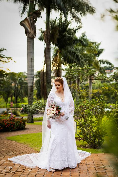 casar-make-noiva-noivo-maquiagem-casar-casamento-daniel-custodio-fotos-fotografias-fotografo-madrinha-padrinho-buque-the-farm-cerimonia-igreja-dj-buffet-terno-chacara-por-do-sol-amor-uberlandia-retrato-carro-atelie-civil-cartorio-cerimonial-decoração-love'