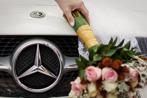 casar-make-noiva-noivo-maquiagem-casar-casamento-daniel-custodio-fotos-fotografias-fotografo-madrinha-padrinho-buque-the-farm-cerimonia-igreja-dj-buffet-terno-chacara-por-do-sol-amor-uberlandia-retrato-carro-atelie-civil-cartorio-cerimonial-decoração-love'