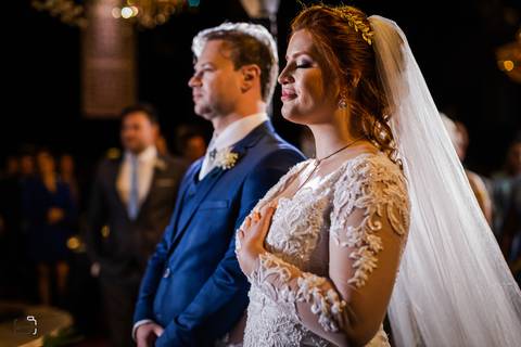 casar-make-noiva-noivo-maquiagem-casar-casamento-daniel-custodio-fotos-fotografias-fotografo-madrinha-padrinho-buque-the-farm-cerimonia-igreja-dj-buffet-terno-chacara-por-do-sol-amor-uberlandia-retrato-carro-atelie-civil-cartorio-cerimonial-decoração-love'