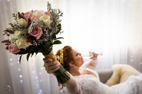 casar-make-noiva-noivo-maquiagem-casar-casamento-daniel-custodio-fotos-fotografias-fotografo-madrinha-padrinho-buque-the-farm-cerimonia-igreja-dj-buffet-terno-chacara-por-do-sol-amor-uberlandia-retrato-carro-atelie-civil-cartorio-cerimonial-decoração-love'