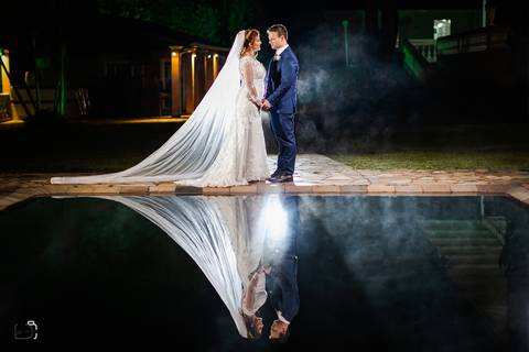 casar-make-noiva-noivo-maquiagem-casar-casamento-daniel-custodio-fotos-fotografias-fotografo-madrinha-padrinho-buque-the-farm-cerimonia-igreja-dj-buffet-terno-chacara-por-do-sol-amor-uberlandia-retrato-carro-atelie-civil-cartorio-cerimonial-decoração-love'