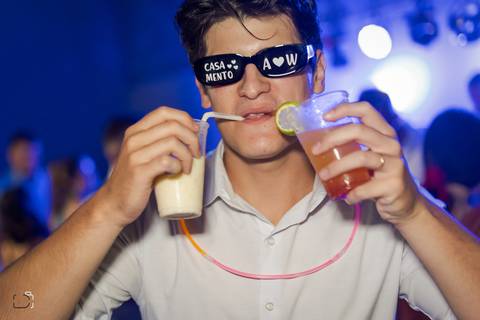 casamento-casar-make-noiva-noivo-vestido-ternno-igreja-cerimonia-maquiagem-hotel-carro-choffer-cerimonial-foto-fotografias-fotografo-filmagem-barbearia-buque-dj-bamda-musical-madrinha-padrinho-chacara-aliança-daniel-custodio-uberlandia-minas-gerias-pordo'