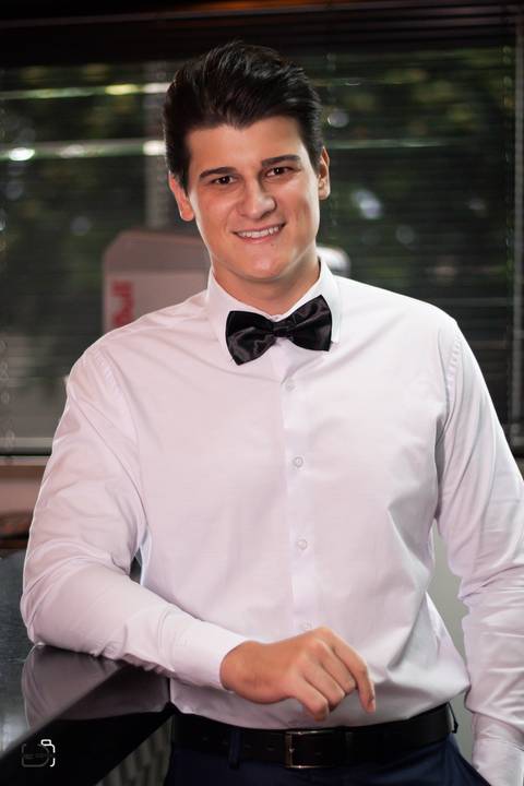 casamento-casar-make-noiva-noivo-vestido-ternno-igreja-cerimonia-maquiagem-hotel-carro-choffer-cerimonial-foto-fotografias-fotografo-filmagem-barbearia-buque-dj-bamda-musical-madrinha-padrinho-chacara-aliança-daniel-custodio-uberlandia-minas-gerias-pordo'