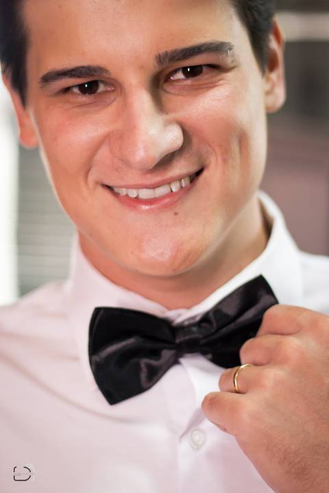 casamento-casar-make-noiva-noivo-vestido-ternno-igreja-cerimonia-maquiagem-hotel-carro-choffer-cerimonial-foto-fotografias-fotografo-filmagem-barbearia-buque-dj-bamda-musical-madrinha-padrinho-chacara-aliança-daniel-custodio-uberlandia-minas-gerias-pordo'