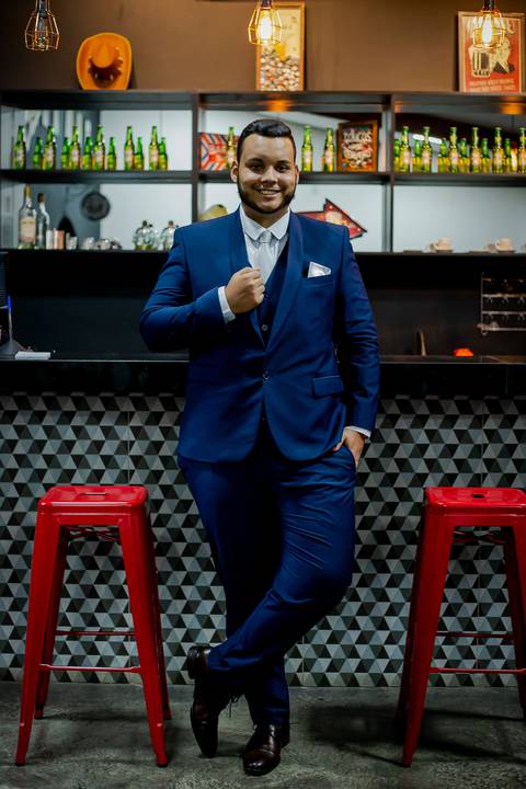 casamento-casar-make-noiva-noivo-vestido-ternno-igreja-cerimonia-maquiagem-hotel-carro-choffer-cerimonial-foto-fotografias-fotografo-filmagem-barbearia-buque-dj-bamda-musical-madrinha-padrinho-chacara-aliança-daniel-custodio-uberlandia-minas-gerias-pordo'