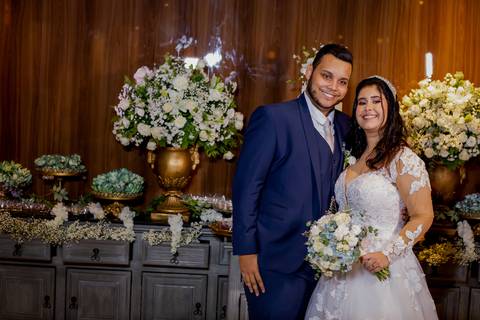 casamento-casar-make-noiva-noivo-vestido-ternno-igreja-cerimonia-maquiagem-hotel-carro-choffer-cerimonial-foto-fotografias-fotografo-filmagem-barbearia-buque-dj-bamda-musical-madrinha-padrinho-chacara-aliança-daniel-custodio-uberlandia-minas-gerias-pordo'