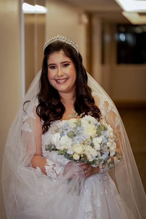casamento-casar-make-noiva-noivo-vestido-ternno-igreja-cerimonia-maquiagem-hotel-carro-choffer-cerimonial-foto-fotografias-fotografo-filmagem-barbearia-buque-dj-bamda-musical-madrinha-padrinho-chacara-aliança-daniel-custodio-uberlandia-minas-gerias-pordo'