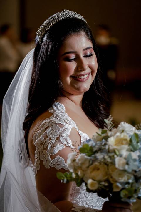 casamento-casar-make-noiva-noivo-vestido-ternno-igreja-cerimonia-maquiagem-hotel-carro-choffer-cerimonial-foto-fotografias-fotografo-filmagem-barbearia-buque-dj-bamda-musical-madrinha-padrinho-chacara-aliança-daniel-custodio-uberlandia-minas-gerias-pordo'