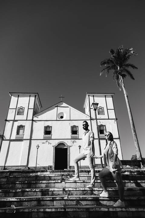 casamento-casar-make-noiva-noivo-vestido-ternno-igreja-cerimonia-maquiagem-hotel-carro-choffer-cerimonial-foto-fotografias-fotografo-filmagem-barbearia-buque-dj-bamda-musical-madrinha-padrinho-chacara-aliança-daniel-custodio-uberlandia-minas-gerias-goias'