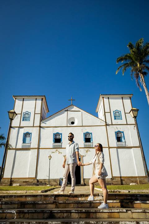 casamento-casar-make-noiva-noivo-vestido-ternno-igreja-cerimonia-maquiagem-hotel-carro-choffer-cerimonial-foto-fotografias-fotografo-filmagem-barbearia-buque-dj-bamda-musical-madrinha-padrinho-chacara-aliança-daniel-custodio-uberlandia-minas-gerias-goias'