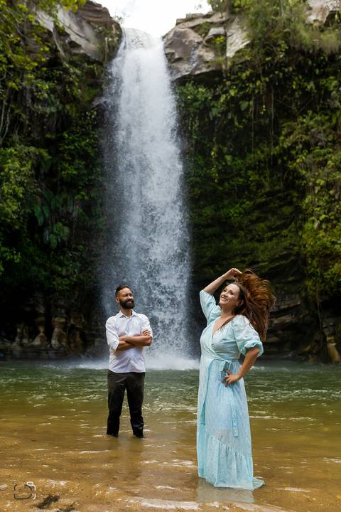 casamento-casar-make-noiva-noivo-vestido-ternno-igreja-cerimonia-maquiagem-hotel-carro-choffer-cerimonial-foto-fotografias-fotografo-filmagem-barbearia-buque-dj-bamda-musical-madrinha-padrinho-chacara-aliança-daniel-custodio-uberlandia-minas-gerias-goias'