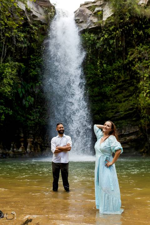 casamento-casar-make-noiva-noivo-vestido-ternno-igreja-cerimonia-maquiagem-hotel-carro-choffer-cerimonial-foto-fotografias-fotografo-filmagem-barbearia-buque-dj-bamda-musical-madrinha-padrinho-chacara-aliança-daniel-custodio-uberlandia-minas-gerias-goias'