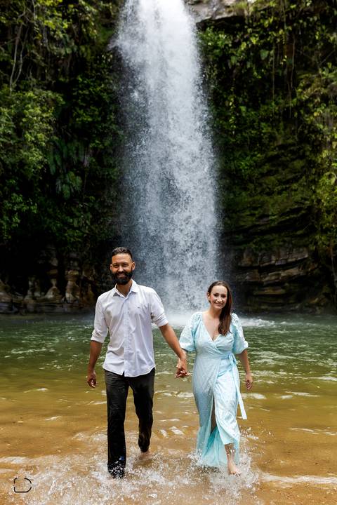 casamento-casar-make-noiva-noivo-vestido-ternno-igreja-cerimonia-maquiagem-hotel-carro-choffer-cerimonial-foto-fotografias-fotografo-filmagem-barbearia-buque-dj-bamda-musical-madrinha-padrinho-chacara-aliança-daniel-custodio-uberlandia-minas-gerias-goias'