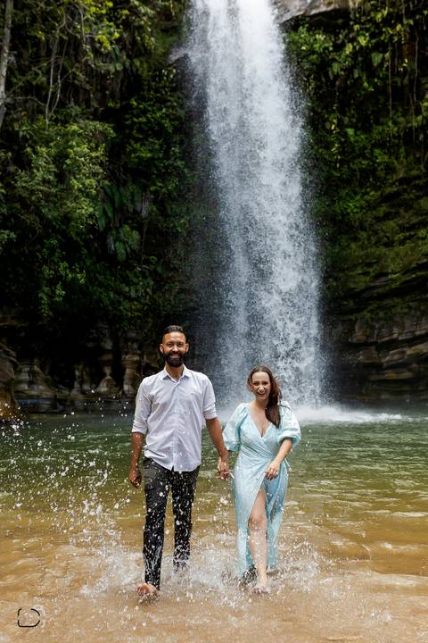 casamento-casar-make-noiva-noivo-vestido-ternno-igreja-cerimonia-maquiagem-hotel-carro-choffer-cerimonial-foto-fotografias-fotografo-filmagem-barbearia-buque-dj-bamda-musical-madrinha-padrinho-chacara-aliança-daniel-custodio-uberlandia-minas-gerias-goias'