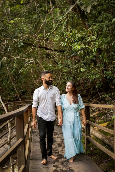 casamento-casar-make-noiva-noivo-vestido-ternno-igreja-cerimonia-maquiagem-hotel-carro-choffer-cerimonial-foto-fotografias-fotografo-filmagem-barbearia-buque-dj-bamda-musical-madrinha-padrinho-chacara-aliança-daniel-custodio-uberlandia-minas-gerias-goias'