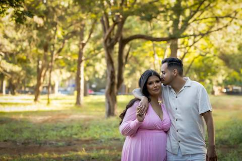 pre-wedding-ensaio-fotos-de-casamento-daniel-custodio-fotografo-uberlandia-casamento-namoro-minas-gerias-religioso-make-noiva-noivo-aliança-civil-madrinha-padrinho-chacara-fotografo-de-casamento-dj-buffet-vestido-buque-amor-love-floresta-do-lobo-igreja-'