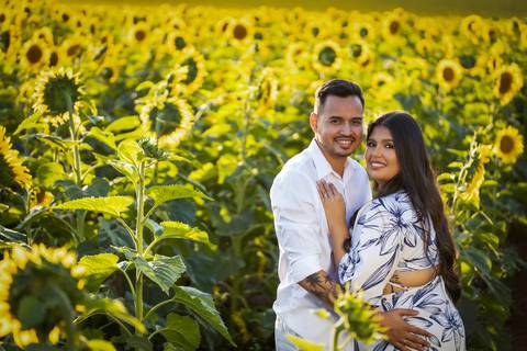 pre-wedding-ensaio-fotos-de-casamento-daniel-custodio-fotografo-uberlandia-casamento-namoro-minas-gerias-religioso-make-noiva-noivo-aliança-civil-madrinha-padrinho-chacara-fotografo-de-casamento-dj-buffet-vestido-buque-amor-love-floresta-do-lobo-igreja-'