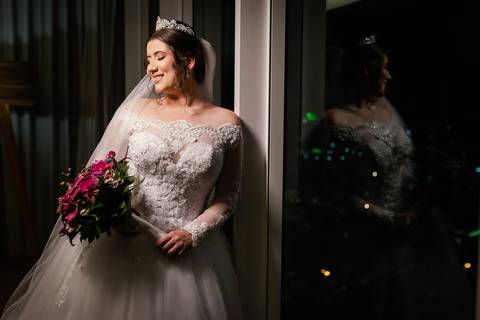 casamento-casar-noiva-noivo-igreja-cerimonia-musical-fernanda-naves-araguari-hotel-vestido-terno-make-off-fotografo-foto-uberlandia-coco-bambu-daniel-custodio-brinde-madrinha-padrinho-cerimonial-buque-maquiagem-dj-pista-de-dança-minas-gerais-love-amor-'