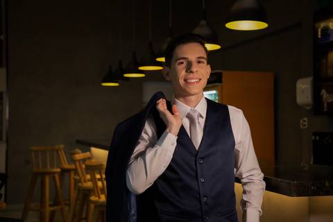 casamento-casar-igreja-cerimonia-noiva-make-salão-maquiagem-vestido-buque-cabelo-espaç0-carro-vestido-atelie-amor-noiva-noivo-madrinha-padrinho-dj-buffet-chacara-brinde-banda-cerimonial-foto-daniel-custodio-uberlandia-minas-gerais-brasil-mundo-fotografo'