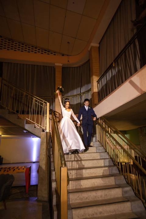 casamento-casar-igreja-cerimonia-noiva-make-salão-maquiagem-vestido-buque-cabelo-espaç0-carro-vestido-atelie-amor-noiva-noivo-madrinha-padrinho-dj-buffet-chacara-brinde-banda-cerimonial-foto-daniel-custodio-uberlandia-minas-gerais-brasil-mundo-fotografo'