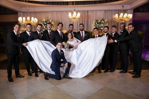 casamento-casar-igreja-cerimonia-noiva-make-salão-maquiagem-vestido-buque-cabelo-espaç0-carro-vestido-atelie-amor-noiva-noivo-madrinha-padrinho-dj-buffet-chacara-brinde-banda-cerimonial-foto-daniel-custodio-uberlandia-minas-gerais-brasil-mundo-fotografo'
