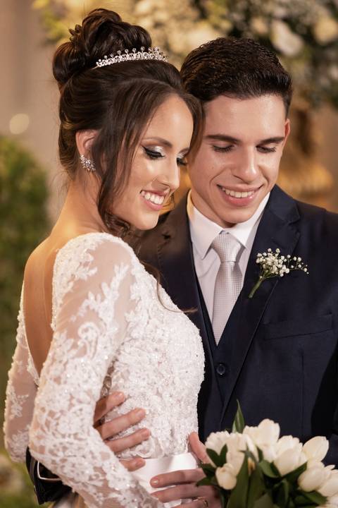 casamento-casar-igreja-cerimonia-noiva-make-salão-maquiagem-vestido-buque-cabelo-espaç0-carro-vestido-atelie-amor-noiva-noivo-madrinha-padrinho-dj-buffet-chacara-brinde-banda-cerimonial-foto-daniel-custodio-uberlandia-minas-gerais-brasil-mundo-fotografo'