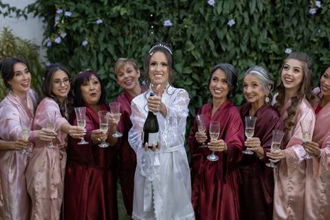 casamento-casar-igreja-cerimonia-noiva-make-salão-maquiagem-vestido-buque-cabelo-espaç0-carro-vestido-atelie-amor-noiva-noivo-madrinha-padrinho-dj-buffet-chacara-brinde-banda-cerimonial-foto-daniel-custodio-uberlandia-minas-gerais-brasil-mundo-fotografo'