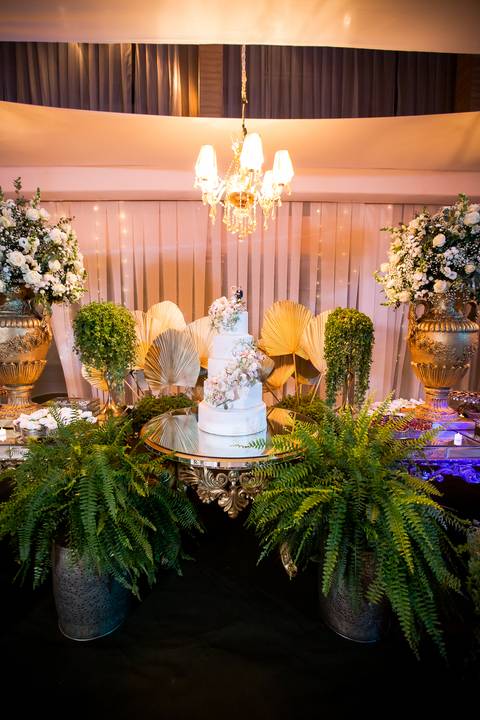 casamento-casar-igreja-cerimonia-noiva-make-salão-maquiagem-vestido-buque-cabelo-espaç0-carro-vestido-atelie-amor-noiva-noivo-madrinha-padrinho-dj-buffet-chacara-brinde-banda-cerimonial-foto-daniel-custodio-uberlandia-minas-gerais-brasil-mundo-fotografo'