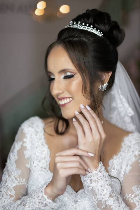 casamento-casar-igreja-cerimonia-noiva-make-salão-maquiagem-vestido-buque-cabelo-espaç0-carro-vestido-atelie-amor-noiva-noivo-madrinha-padrinho-dj-buffet-chacara-brinde-banda-cerimonial-foto-daniel-custodio-uberlandia-minas-gerais-brasil-mundo-fotografo'