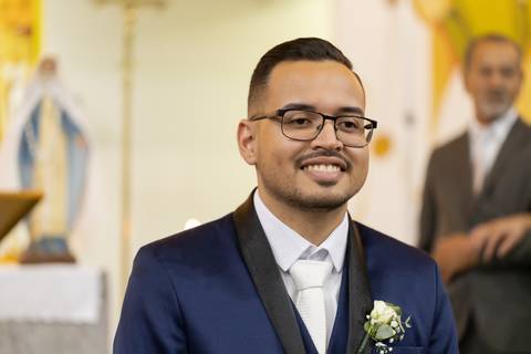 pre-wedding-casamento-ensaio-igreja-cerimonia-noiva-daniel-custodio-fotografias-de-casamento-uberlandia-fotografo-cerimonial-por-do-sol-vestido-terno-atelie-buque-buffet-chacara-banda-uberlandia-minas-gerais-goias-aragauri-brasil-chacara-pista-de dança-'