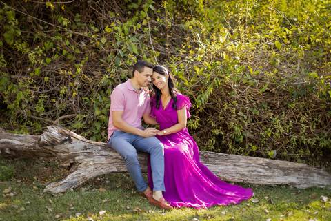 pre-wedding-casamento-ensaio-igreja-cerimonia-noiva-daniel-custodio-fotografias-de-casamento-uberlandia-fotografo-cerimonial-por-do-sol-vestido-terno-atelie-buque-buffet-chacara-banda-uberlandia-minas-gerais-goias-aragauri-brasil-chacara-pista-de dança-'