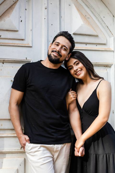 pre-wedding-casamento-ensaio-igreja-cerimonia-noiva-daniel-custodio-fotografias-de-casamento-uberlandia-fotografo-cerimonial-por-do-sol-vestido-terno-atelie-buque-buffet-chacara-banda-uberlandia-minas-gerais-goias-aragauri-brasil-chacara-pista-de dança-'