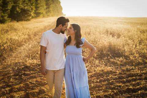 pre-wedding-casamento-ensaio-igreja-cerimonia-noiva-daniel-custodio-fotografias-de-casamento-uberlandia-fotografo-cerimonial-por-do-sol-vestido-terno-atelie-buque-buffet-chacara-banda-uberlandia-minas-gerais-goias-aragauri-brasil-chacara-pista-de dança-'