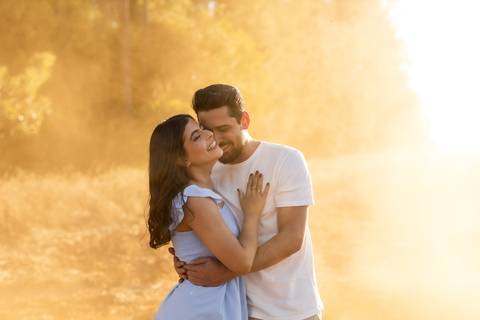 pre-wedding-casamento-ensaio-igreja-cerimonia-noiva-daniel-custodio-fotografias-de-casamento-uberlandia-fotografo-cerimonial-por-do-sol-vestido-terno-atelie-buque-buffet-chacara-banda-uberlandia-minas-gerais-goias-aragauri-brasil-chacara-pista-de dança-'