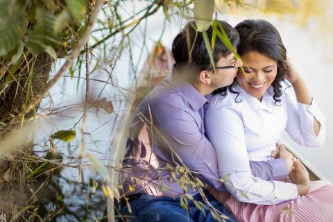 pre-wedding-casamento-ensaio-igreja-cerimonia-noiva-daniel-custodio-fotografias-de-casamento-uberlandia-fotografo-cerimonial-por-do-sol-vestido-terno-atelie-buque-buffet-chacara-banda-uberlandia-minas-gerais-goias-aragauri-brasil-chacara-pista-de dança-'