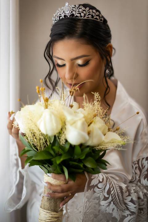 pre-wedding-casamento-ensaio-igreja-cerimonia-noiva-daniel-custodio-fotografias-de-casamento-uberlandia-fotografo-cerimonial-por-do-sol-vestido-terno-atelie-buque-buffet-chacara-banda-uberlandia-minas-gerais-goias-aragauri-brasil-chacara-pista-de dança-'