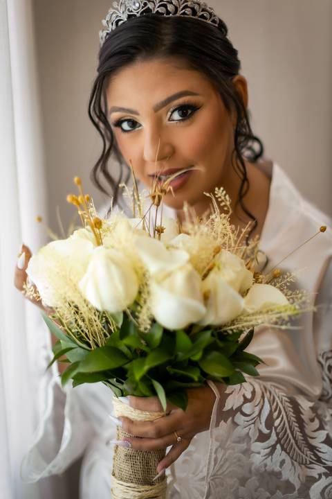 pre-wedding-casamento-ensaio-igreja-cerimonia-noiva-daniel-custodio-fotografias-de-casamento-uberlandia-fotografo-cerimonial-por-do-sol-vestido-terno-atelie-buque-buffet-chacara-banda-uberlandia-minas-gerais-goias-aragauri-brasil-chacara-pista-de dança-'