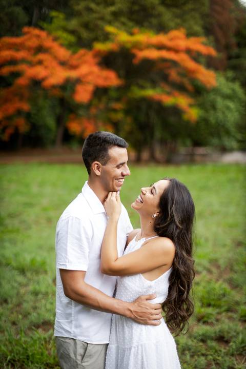 pre-wedding-ensaio-casar-casamento-foto-fotografo-noiva-vestido-buque-make-pistadedança-cerimonia-cerimonial-ternoparanoivo-madrinha-padrinho-daminha-aliança-cartorio-civil-buffet-dj-igreja-padre-chacara-pordosol-bandaparacasamento-danielcustodiofotografo'