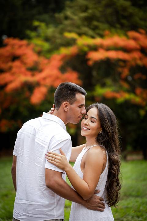 pre-wedding-ensaio-casar-casamento-foto-fotografo-noiva-vestido-buque-make-pistadedança-cerimonia-cerimonial-ternoparanoivo-madrinha-padrinho-daminha-aliança-cartorio-civil-buffet-dj-igreja-padre-chacara-pordosol-bandaparacasamento-danielcustodiofotografo'