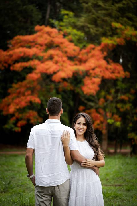 pre-wedding-ensaio-casar-casamento-foto-fotografo-noiva-vestido-buque-make-pistadedança-cerimonia-cerimonial-ternoparanoivo-madrinha-padrinho-daminha-aliança-cartorio-civil-buffet-dj-igreja-padre-chacara-pordosol-bandaparacasamento-danielcustodiofotografo'