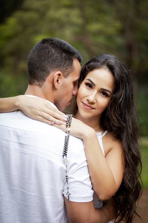 pre-wedding-ensaio-casar-casamento-foto-fotografo-noiva-vestido-buque-make-pistadedança-cerimonia-cerimonial-ternoparanoivo-madrinha-padrinho-daminha-aliança-cartorio-civil-buffet-dj-igreja-padre-chacara-pordosol-bandaparacasamento-danielcustodiofotografo'