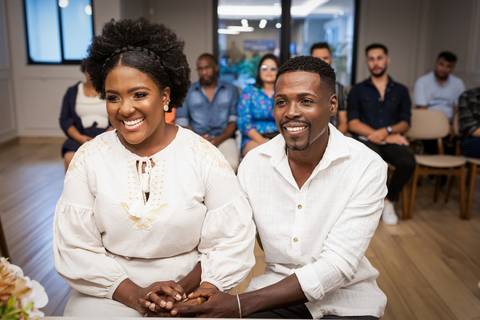 casamento-casar-cerimonia-civil-cartorio-noiva-noivo-certidão-maquiagem-make-pai-mãe-padrinha-padrinho-aliança-foto-fotografo-fotografias-buque-uberlandia-minas-gerais-recepção-cerimonial-fotos-ensaio-pre-wedding-love-vestido-terno-atelie-daniel-custodio'