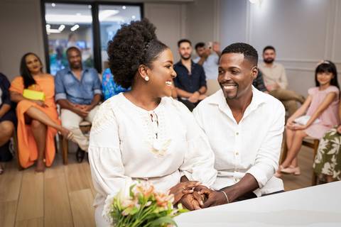 casamento-casar-cerimonia-civil-cartorio-noiva-noivo-certidão-maquiagem-make-pai-mãe-padrinha-padrinho-aliança-foto-fotografo-fotografias-buque-uberlandia-minas-gerais-recepção-cerimonial-fotos-ensaio-pre-wedding-love-vestido-terno-atelie-daniel-custodio'