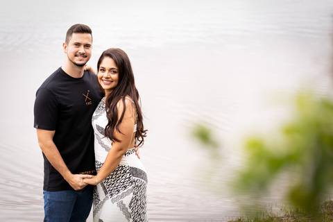 pre-wedding-casamento-ensaio-noiva-noivo-vestido-terno-make-maquiagem-civil-buque-cerimonia-cerimonial-foto-fotografo-retrato-igreja-madrinha-padrinho-dj-buffet-daniel-custodio-uberlandia-minas-gerais-por-do-sol-amor-aliança-fotos-anel-noivado-chacara-lov'